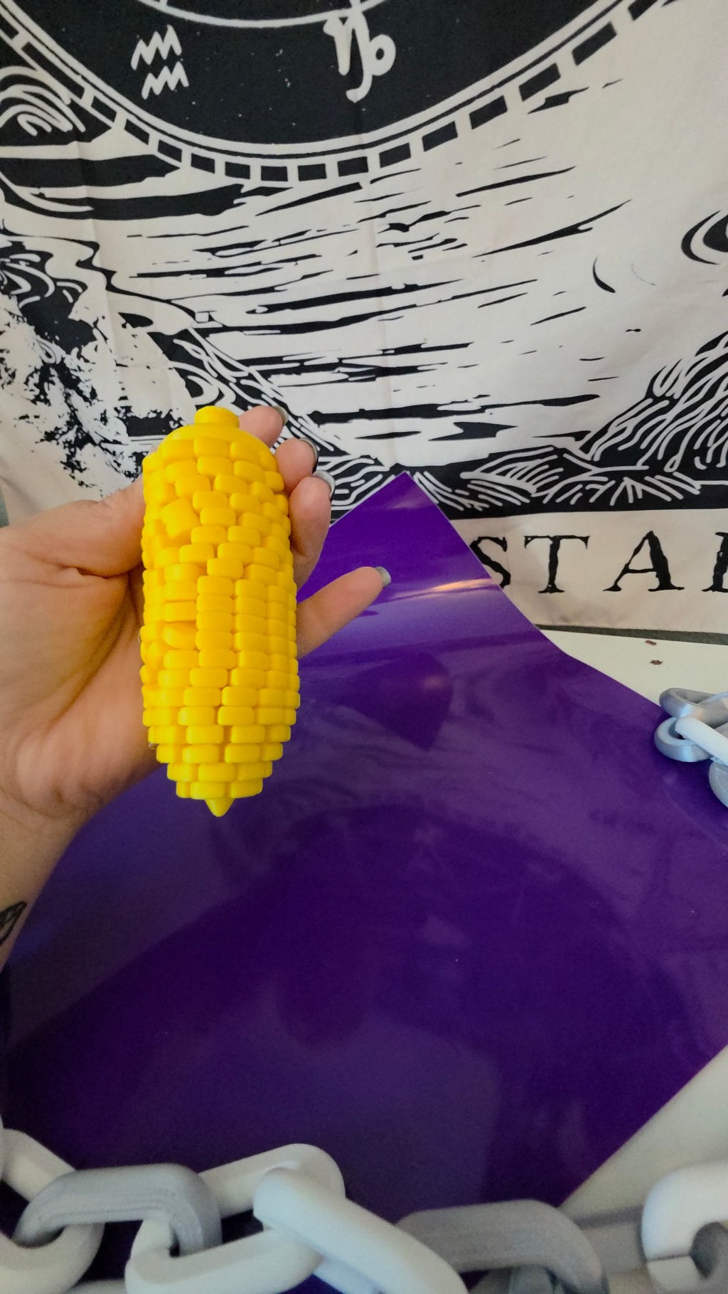 Fidget Corn on the Cob